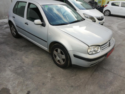 VOLKSWAGEN GOLF IV BERLINA (1J1)(10.1997) — vehículo donante para recambios 