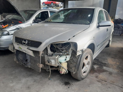 OPEL ASTRA G BERLINA