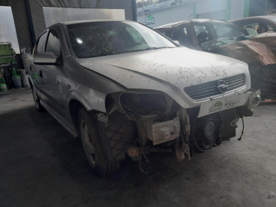 OPEL ASTRA G BERLINA