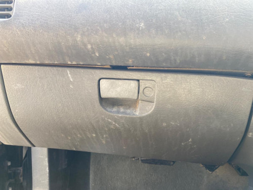 GUANTERA Kia SPORTAGE 