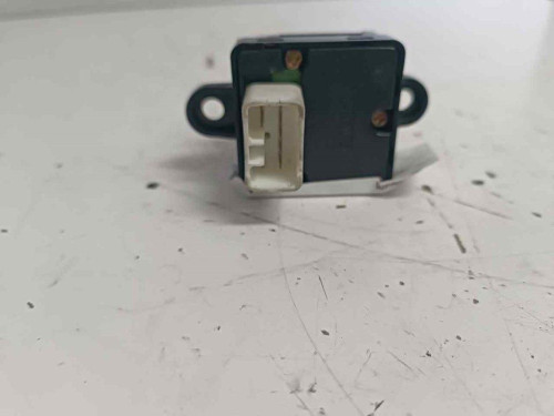  MANDO ELEVALUNAS DELANTERO DERECHO HYUNDAI ATOS PRIME (MX) 