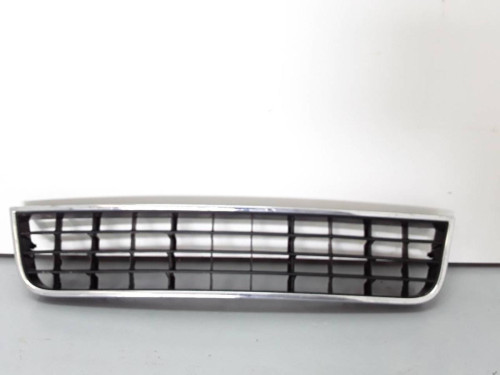 REJILLA PARAGOLPES DELANTERO AUDI A6 AVANT (4B5) 
