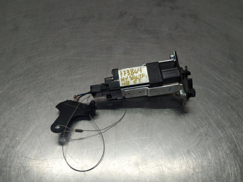  TAPA EXTERIOR COMBUSTIBLE 
