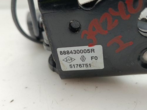 ENGANCHE CINTURON TRASERO CENTRAL Renault MEGANE III BERLINA 5P 