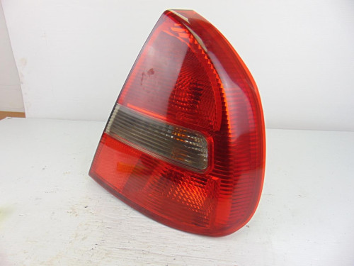  PILOTO TRASERO DERECHO MITSUBISHI CARISMA BERLINA 5 (DA0) 