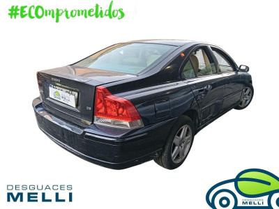 VOLVO S60 BERLINA