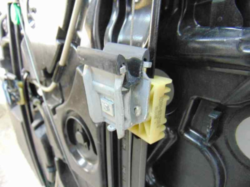  MERCEDES-BENZ CLASE C (BM 205) BERLINA 