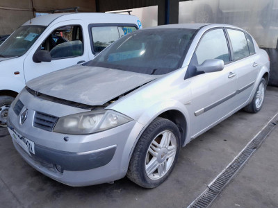 RENAULT MEGANE II CLASSIC BERLINA