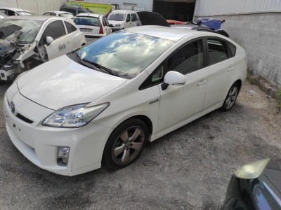 TOYOTA PRIUS (ZVW30)