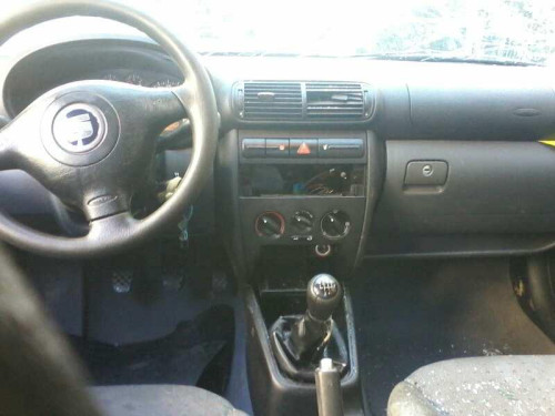  SEAT TOLEDO (1M2) 