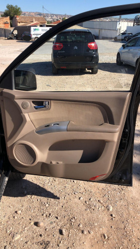 KIA SPORTAGE (KM) — vehículo donante para recambios 