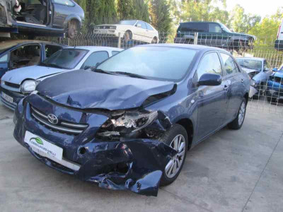 TOYOTA COROLLA (E15)