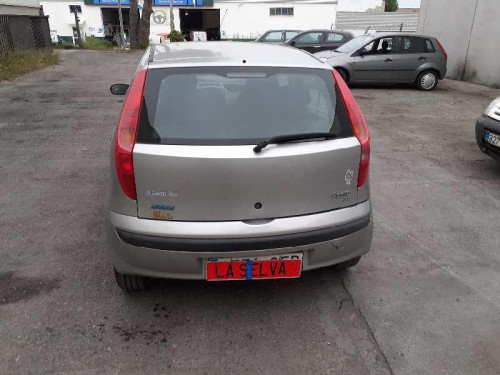 FIAT II PUNTO (188) BERLINA — vehículo donante para recambios 