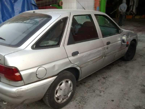  FORD ESCORT BERL./TURNIER 