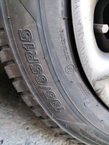  SEAT TOLEDO (1M2) 