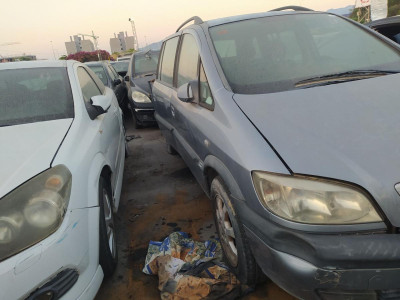OPEL ZAFIRA A