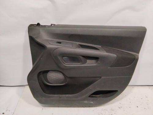 GUARNECIDO PUERTA DELANTERA DERECHA Citroen BERLINGO COMBI 