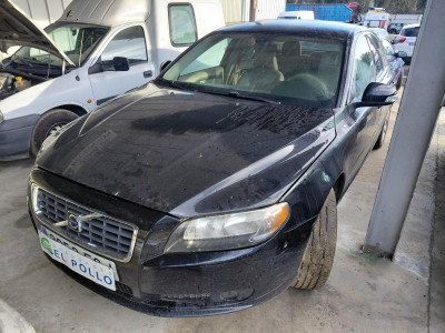 VOLVO S80 BERLINA