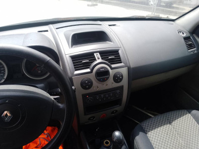 RENAULT MEGANE II BERLINA 5P