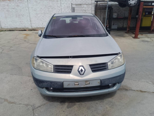  RENAULT MEGANE II BERLINA 5P 