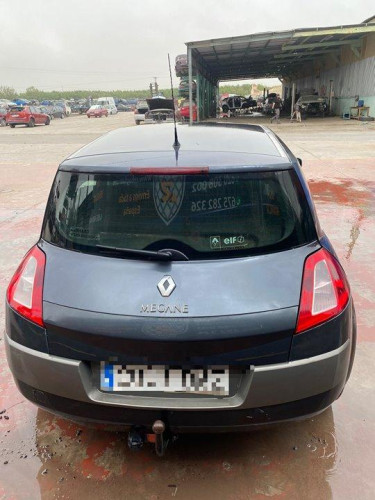  RENAULT MEGANE II BERLINA 5P 