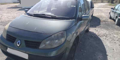 RENAULT SCENIC II (JM)