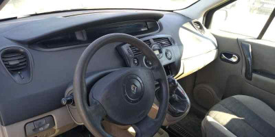 RENAULT SCENIC II (JM)
