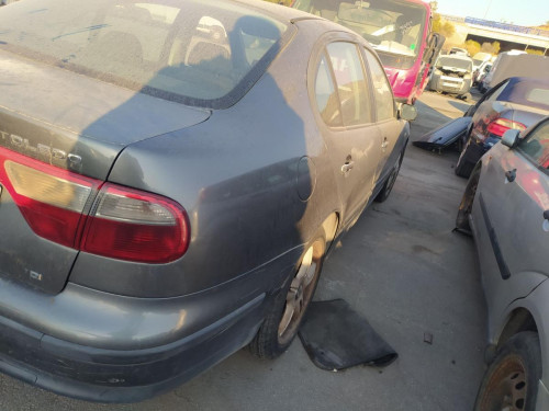  PUERTA TRASERA DERECHA SEAT TOLEDO (1M2) 