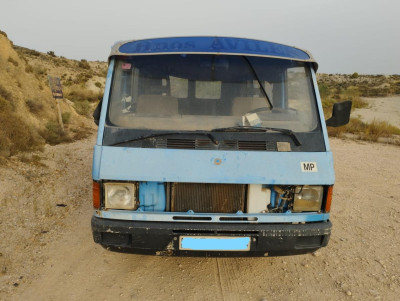 MERCEDES-BENZ MB 100 D FURGÓN/COMBI (631)(1987)