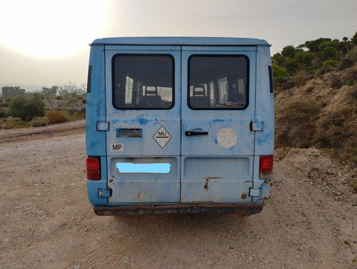 MERCEDES-BENZ MB 100 D FURGÓN/COMBI (631)(1987) — vehículo donante para recambios 