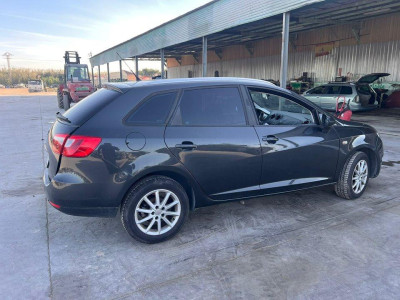 SEAT IBIZA BERLINA (6J5)