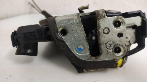 CERRADURA PUERTA DELANTERA IZQUIERDA TOYOTA COROLLA VERSO (R1) 
