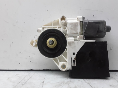 MOTOR ELEVALUNAS TRASERO IZQUIERDO 
