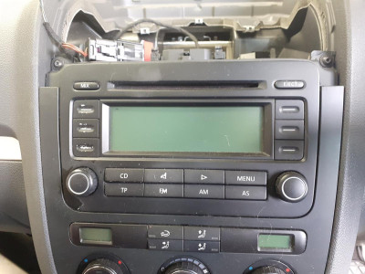 SISTEMA AUDIO / RADIO CD, VOLKSWAGEN, GOLF V (1K1)(10.2003)