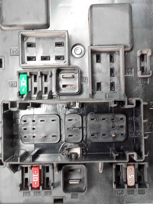 CAJA RELES / FUSIBLES, OPEL, ASTRA J BERLINA 5P