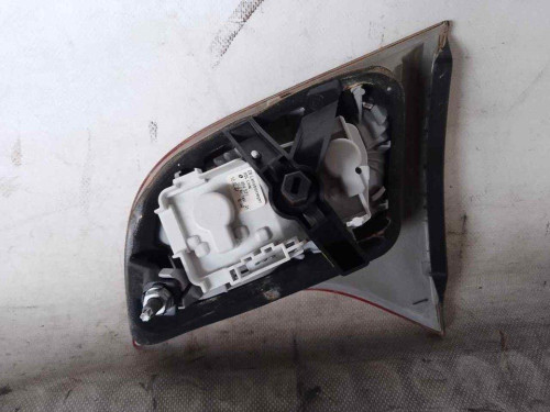 PILOTO TRASERO IZQUIERDO AUDI A4 AVANT (8E) 