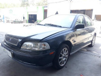 VOLVO S40 BERLINA