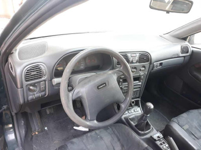 VOLVO S40 BERLINA