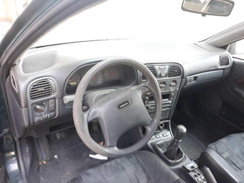  VOLVO S40 BERLINA 