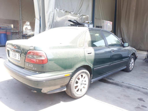  VOLVO S40 BERLINA 