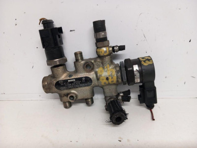 RAMPA INYECTORA, AUDI, A8 (4E)