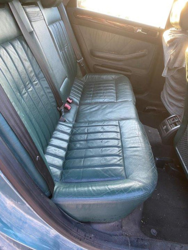 AUDI A6 BERLINA (4B2) 