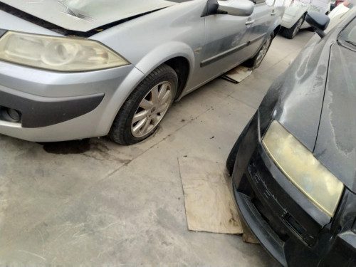  RENAULT MEGANE II CLASSIC BERLINA 
