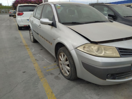  RENAULT MEGANE II CLASSIC BERLINA 