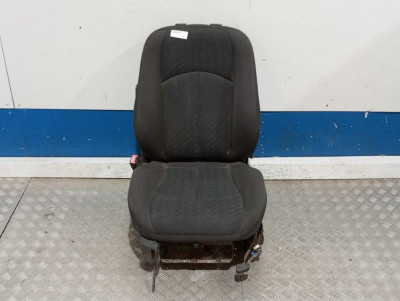 ASIENTO DELANTERO IZQUIERDO