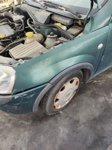 ALETA DELANTERA IZQUIERDA Opel CORSA C 