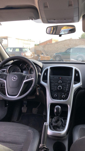 OPEL ASTRA J SPORTS TOURER — автомобиль-донор на запчасти 
