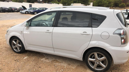 TOYOTA COROLLA VERSO (R1) — Donor Vehicle for Used Parts 