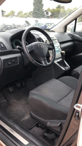 TOYOTA COROLLA VERSO (R1) — Donor Vehicle for Used Parts 