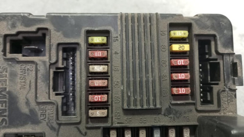 CAJA RELES / FUSIBLES, , 